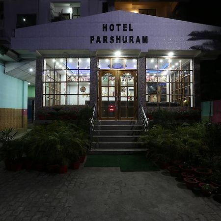 Hotel Parshuram Guwahati Esterno foto