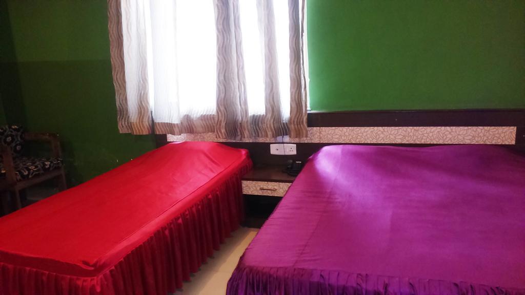 Hotel Parshuram Guwahati Esterno foto