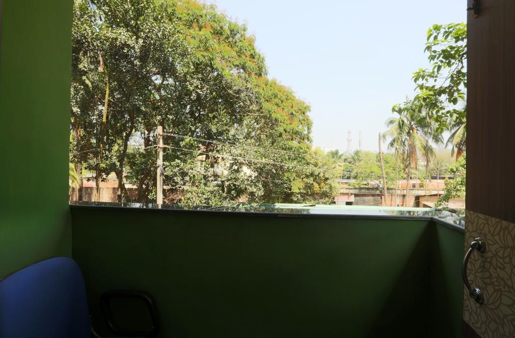 Hotel Parshuram Guwahati Esterno foto