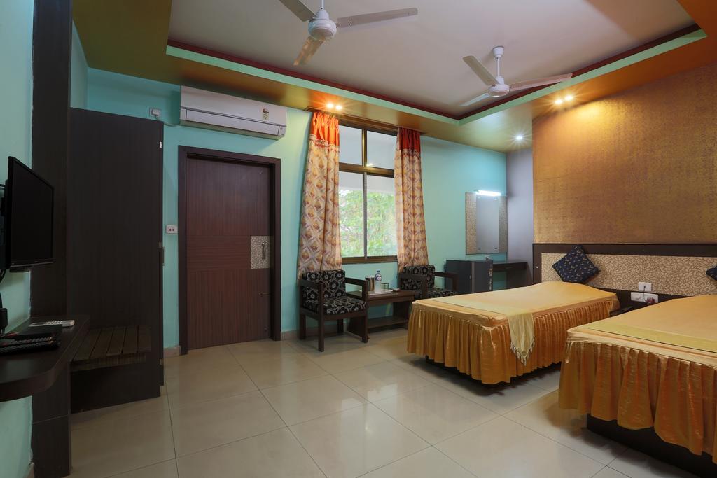 Hotel Parshuram Guwahati Esterno foto