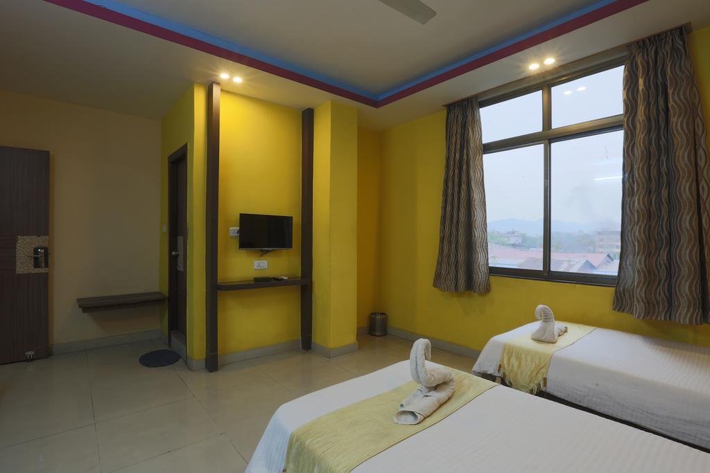 Hotel Parshuram Guwahati Esterno foto